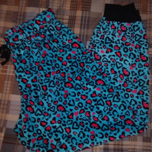 😴Dont Toss-&-Turn; get Comfy Pj's 🛌 - Picture 7 of 7